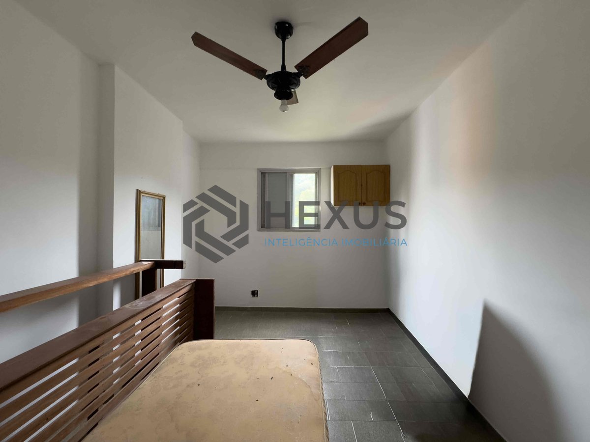 Foto 7 de Apartamento com despesas baixas a duas quadras da Praia das Pitangueiras, Guaruja