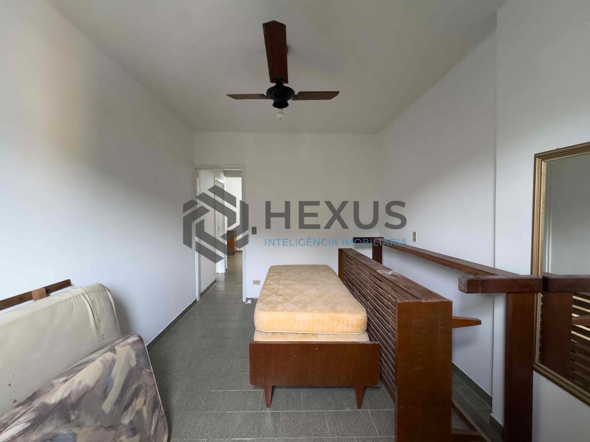 Foto 9 de Apartamento com despesas baixas a duas quadras da Praia das Pitangueiras, Guaruja