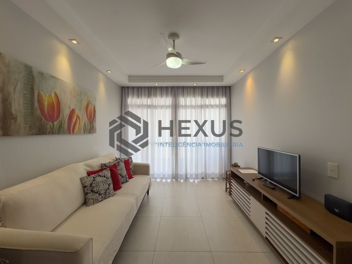 Foto 4 de Apartamento com varanda vista mar a 50m da praia na região do Centro nas Pitangueiras, Guarujá