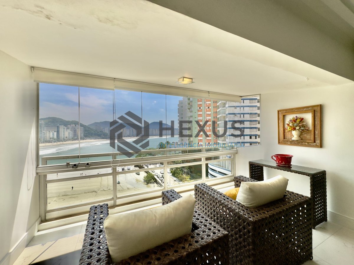 Foto 16 de Apartamento reformado frente mar com varanda vista mar na Praia das Astúrias, Guaruja