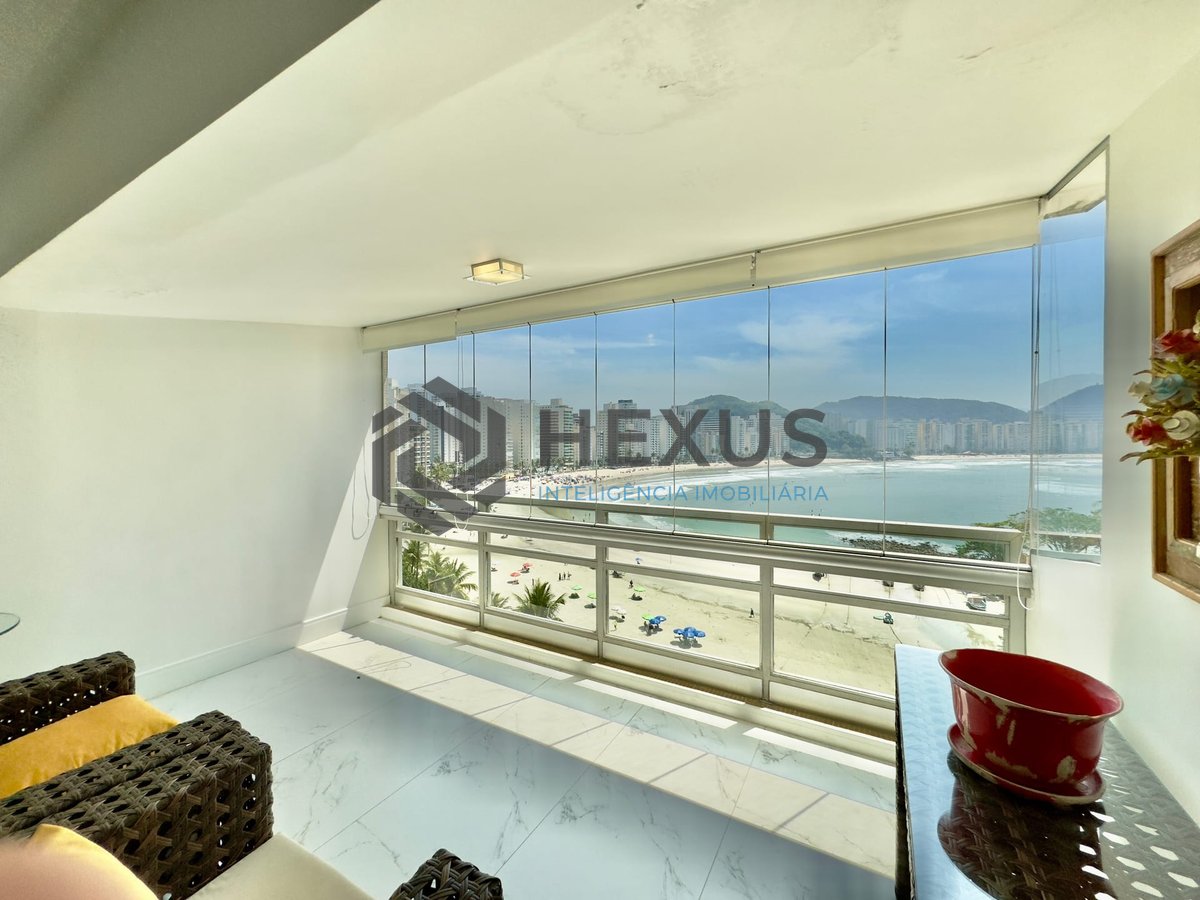 Foto 3 de Apartamento reformado frente mar com varanda vista mar na Praia das Astúrias, Guaruja