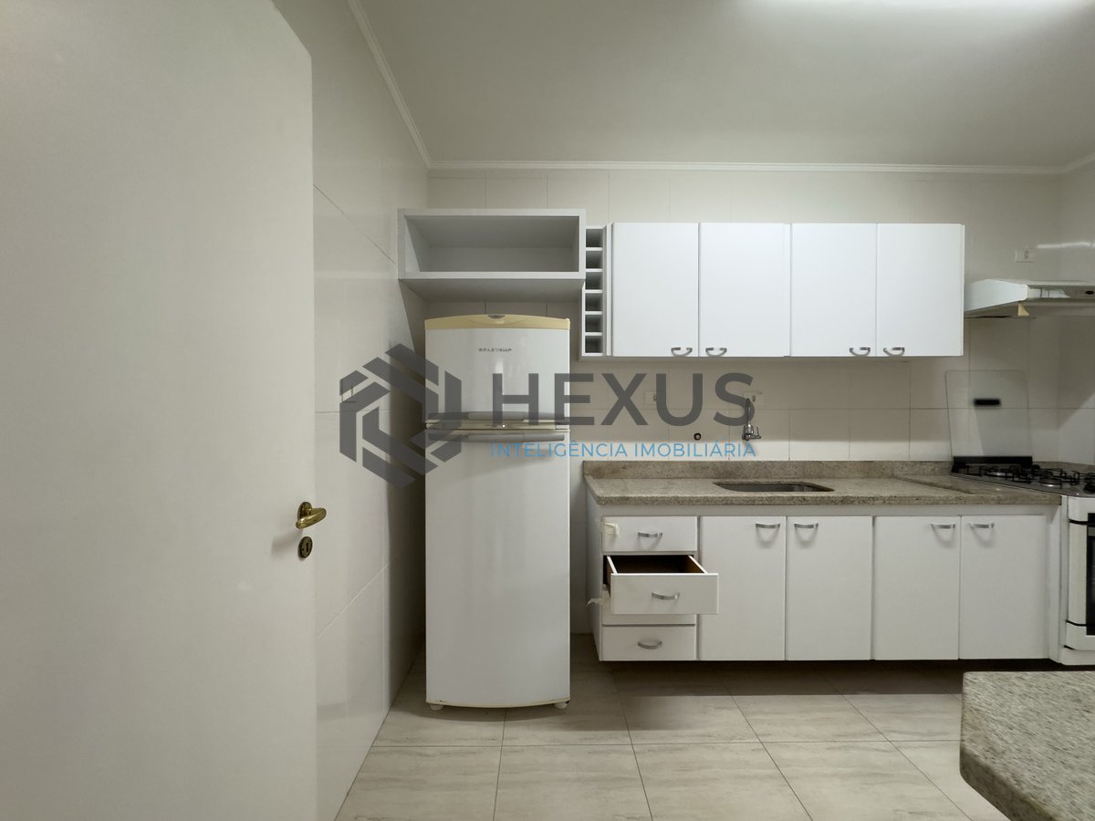 Foto 21 de Apartamento com varanda e lazer na Praia das Asturias, Guaruja