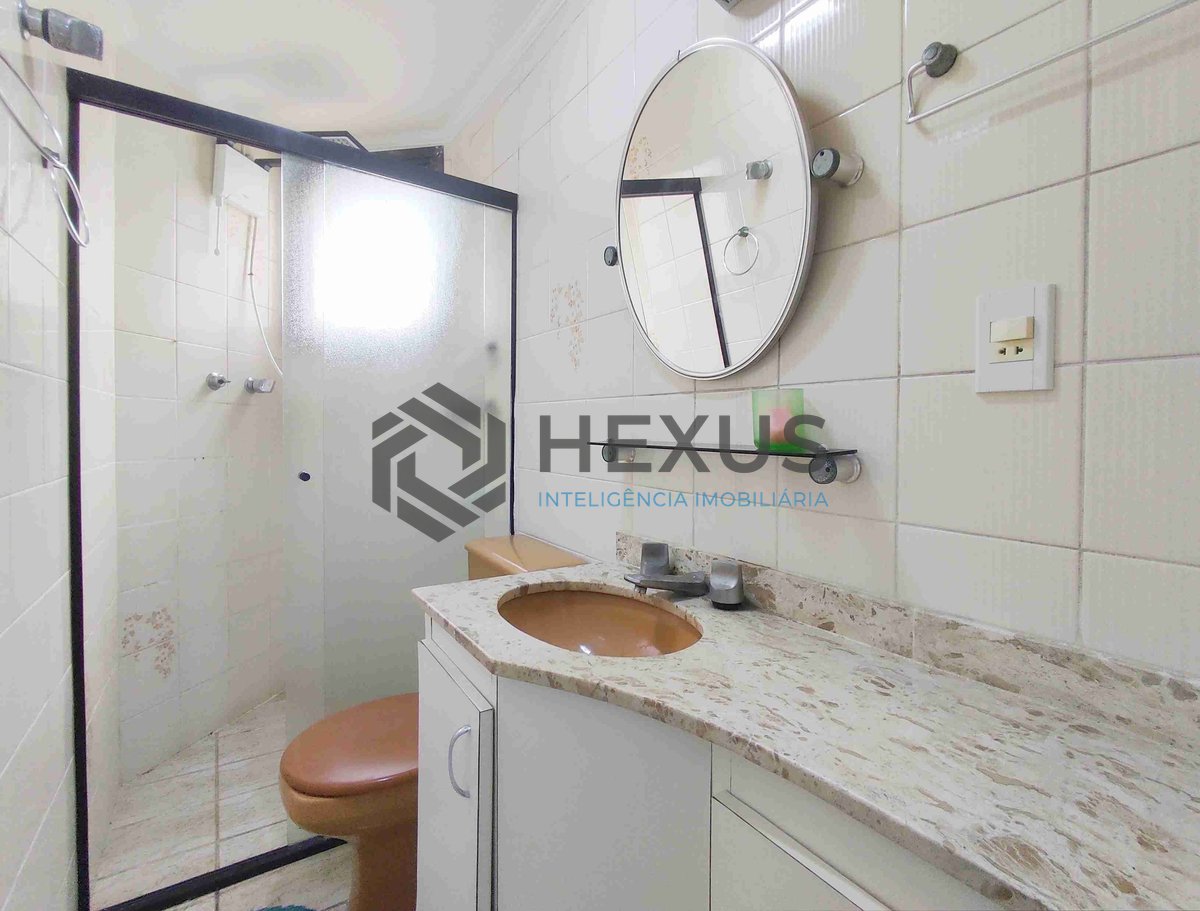 Foto 23 de Apartamento com varanda e lazer a uma quadra da Praia das Asturias, Guaruja