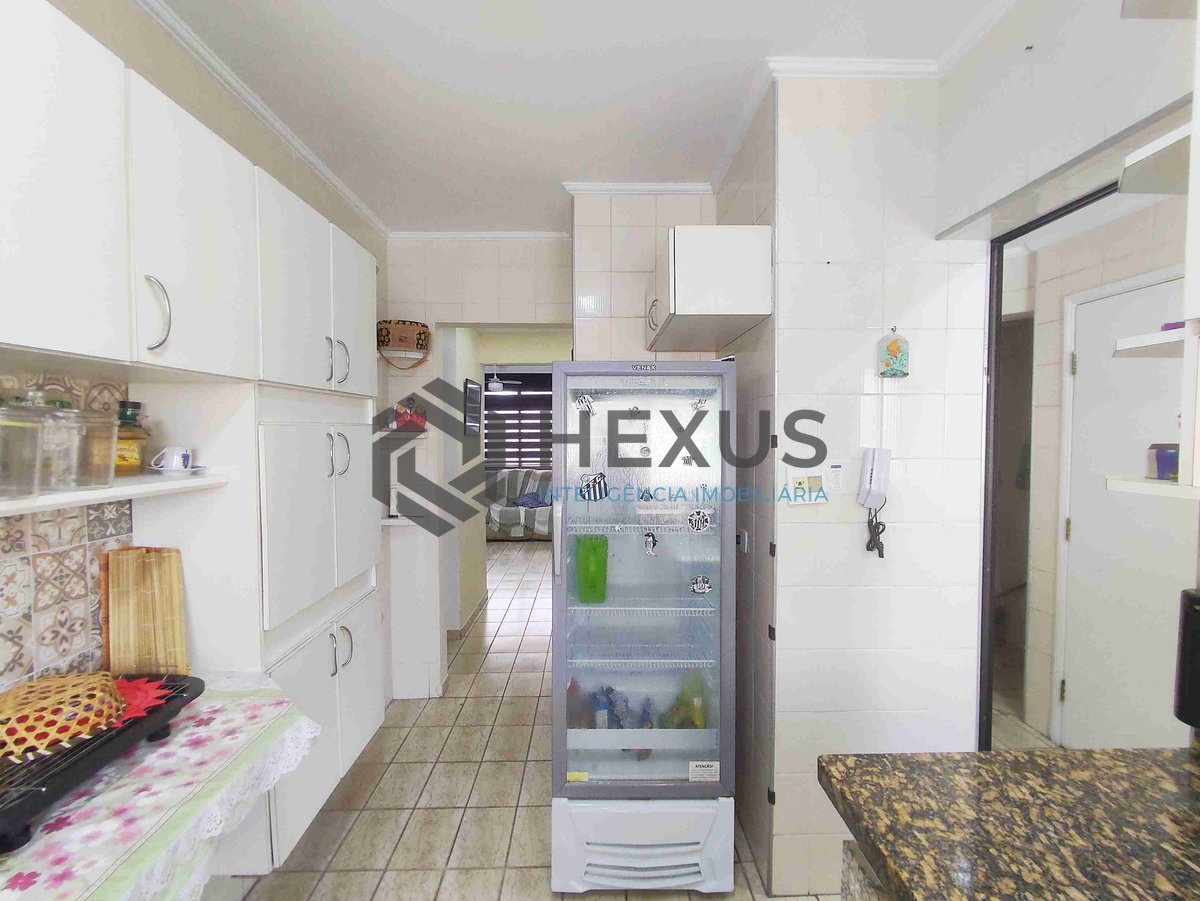 Foto 25 de Apartamento com varanda e lazer a uma quadra da Praia das Asturias, Guaruja