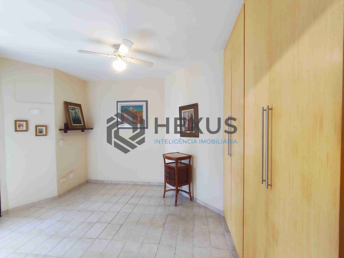 Foto 13 de Apartamento com varanda e lazer a uma quadra da Praia das Asturias, Guaruja