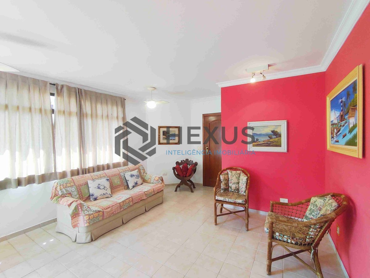 Foto 3 de Apartamento com varanda e lazer a uma quadra da Praia das Asturias, Guaruja