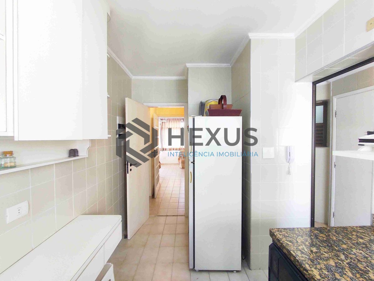 Foto 28 de Apartamento com varanda e lazer a uma quadra da Praia das Asturias, Guaruja