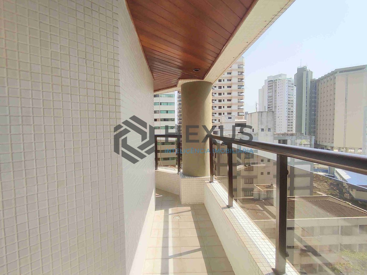 Foto 10 de Apartamento com varanda e lazer a uma quadra da Praia das Asturias, Guaruja