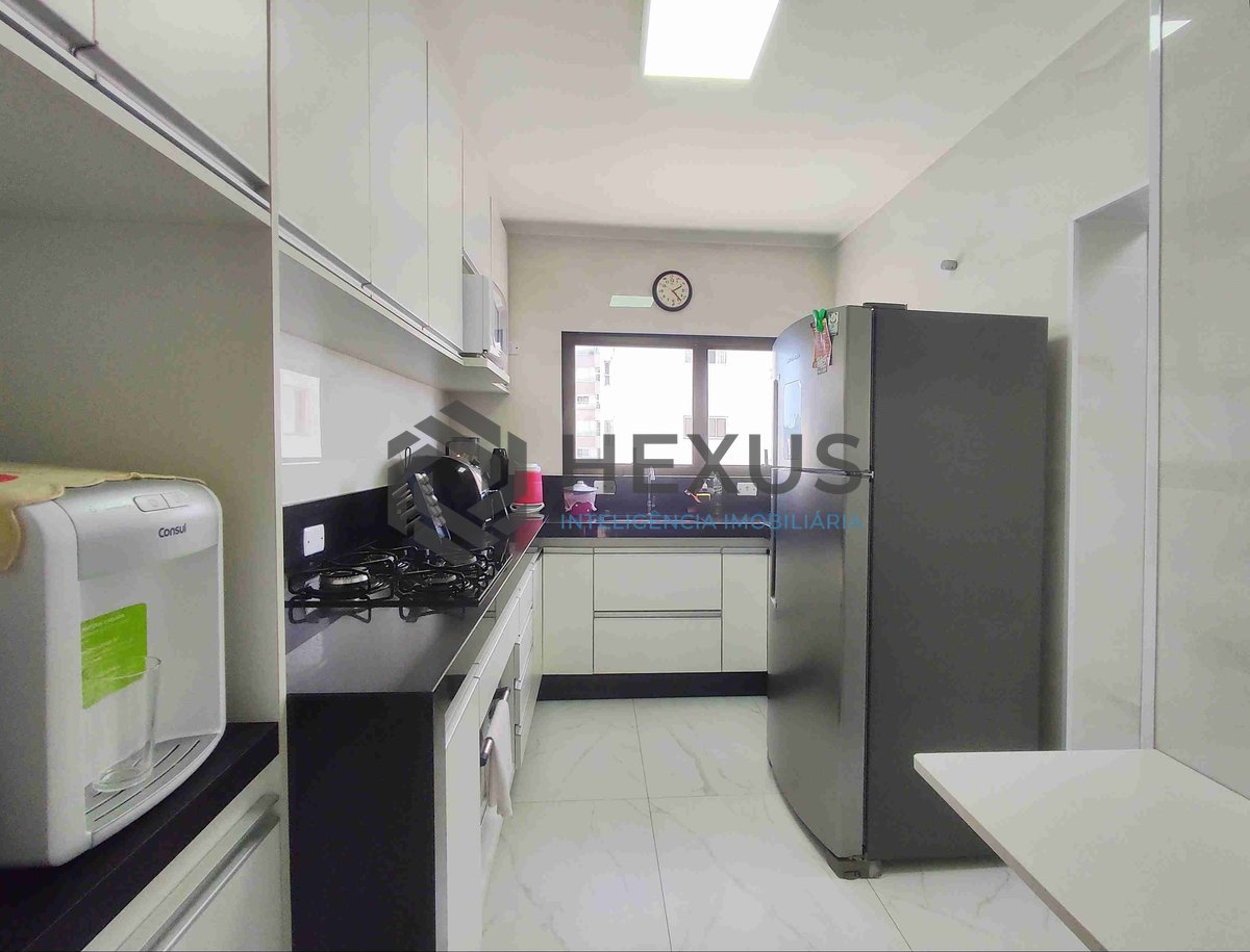 Foto 22 de Apartamento com varanda e lazer a uma quadra da Praia das Asturias, Guaruja