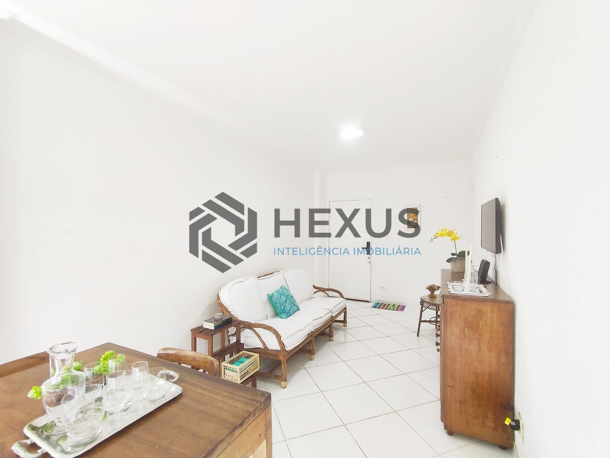 Foto 4 de Apartamento a duas quadras da Praia das Pitangueiras, Guaruja