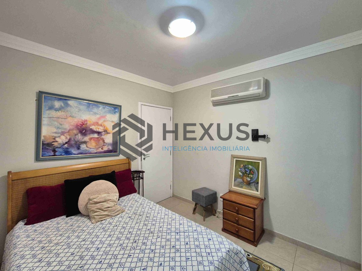 Foto 26 de Apartamento com varanda e lazer na Praia das Pitangueiras, Guaruja