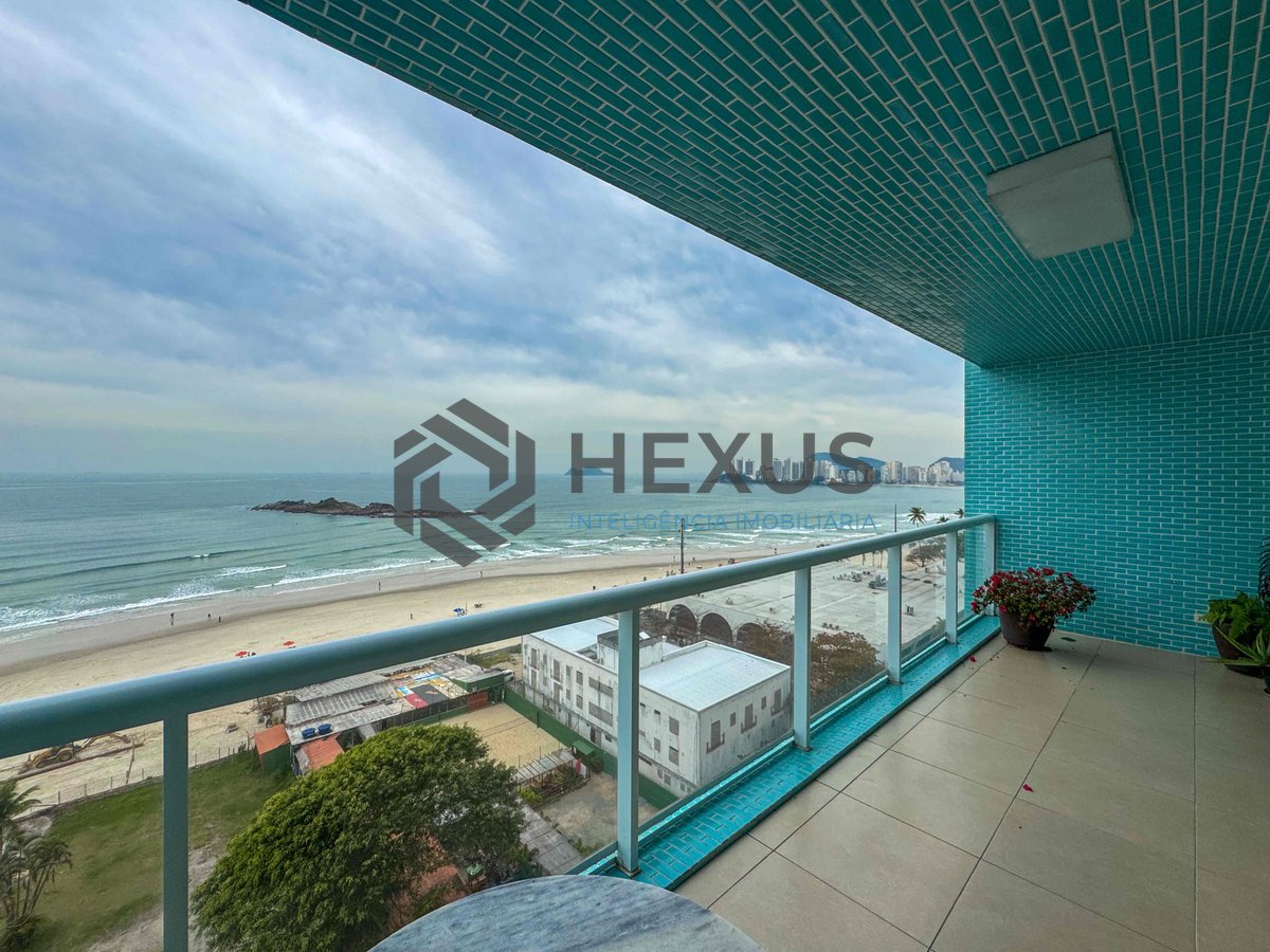 Foto 11 de Apartamento frente mar reformado com varanda vista mar na Praia das Pitangueiras, Guaruja