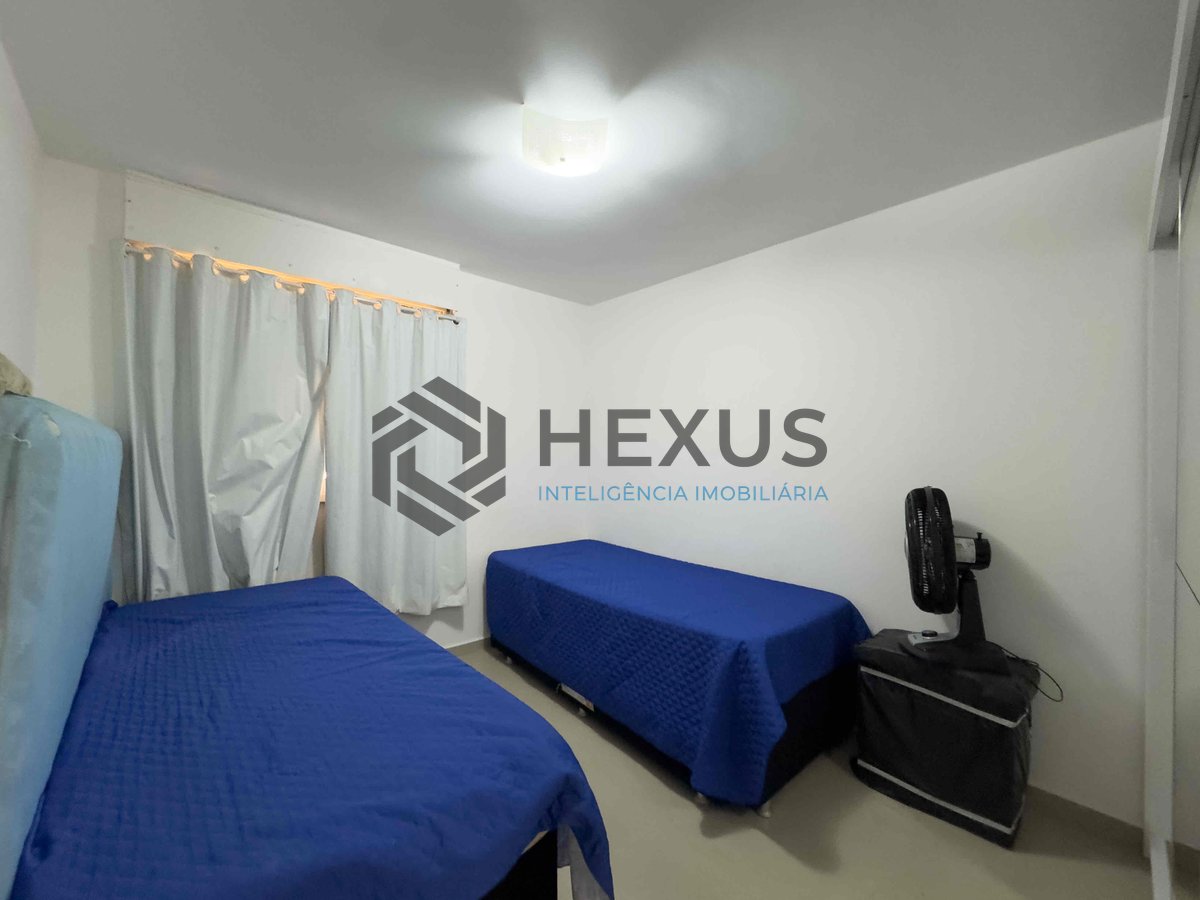 Foto 8 de Apartamento com varanda e vista mar na quadra mar da Praia das Pitangueiras, Guaruja
