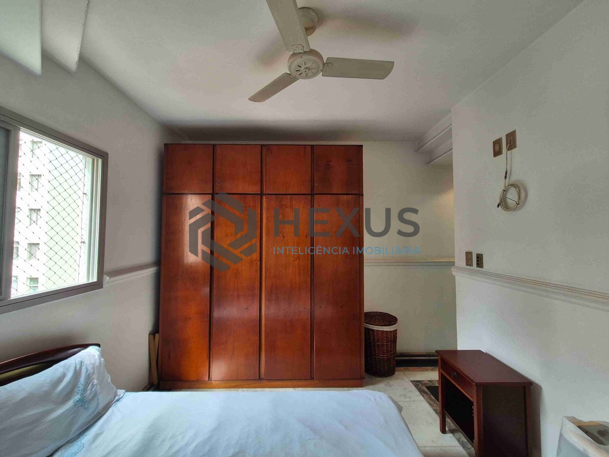 Foto 17 de Apartamento reformado na quadra mar da Praia das Pitangueiras, Guaruja
