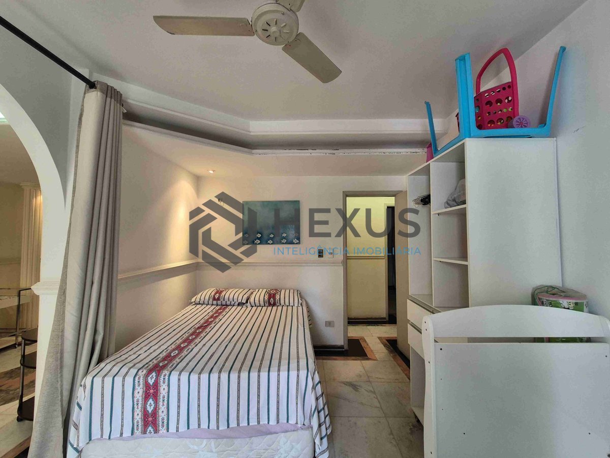 Foto 9 de Apartamento reformado na quadra mar da Praia das Pitangueiras, Guaruja