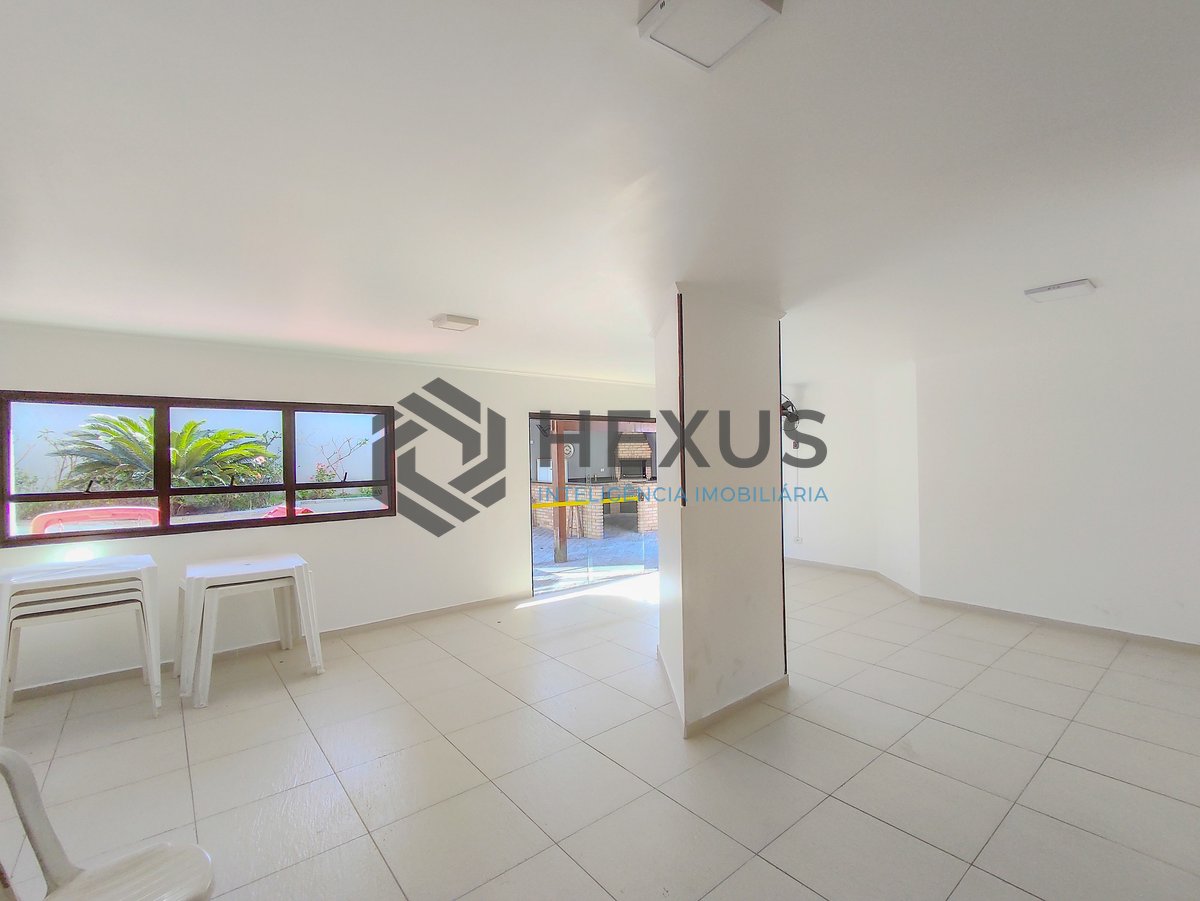Foto 20 de Apartamento reformado com varanda e lazer a duas quadras da Praia do Tombo, Guaruja