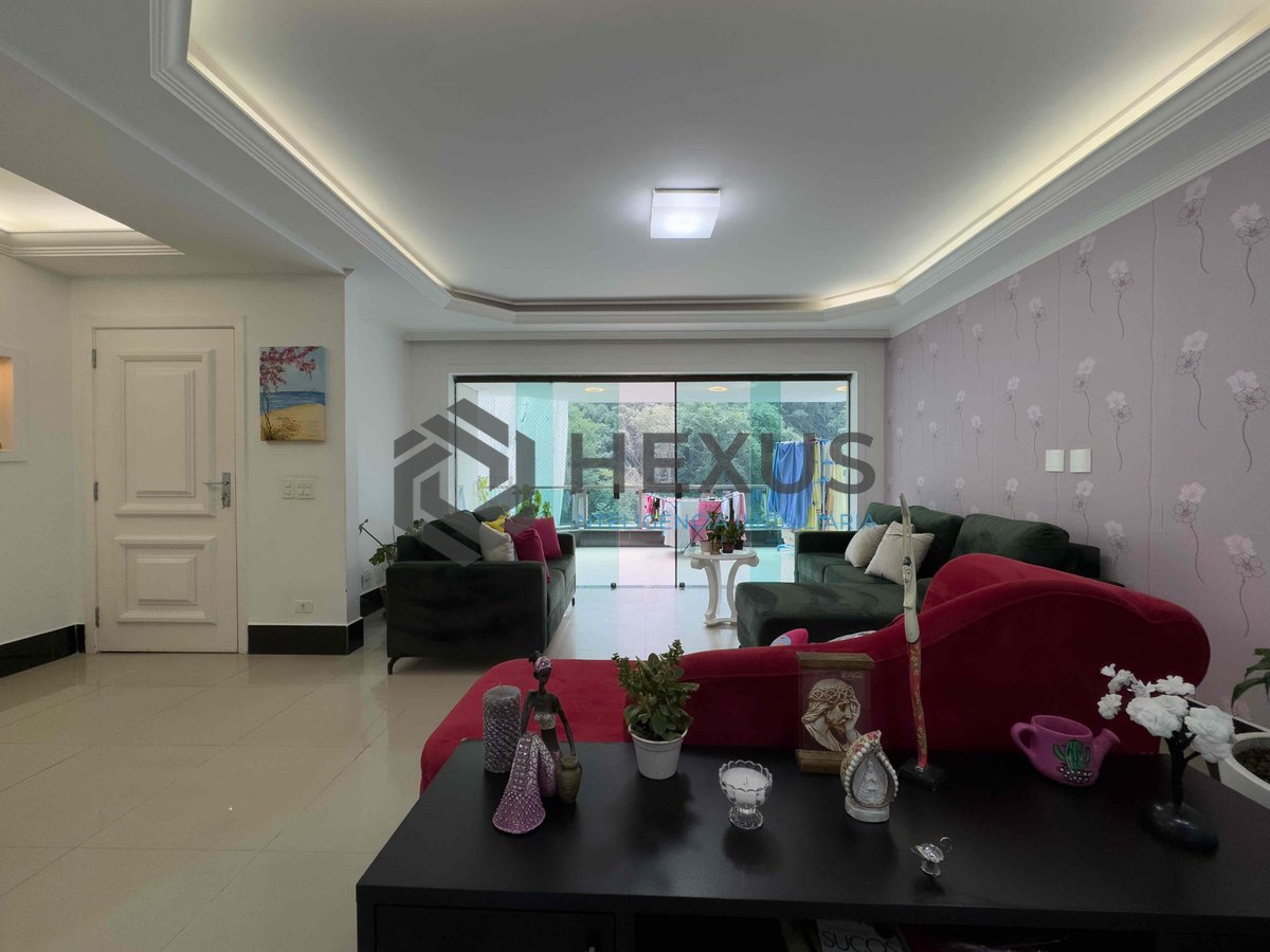 Foto 2 de Apartamento reformado com varanda gourmet e lazer na Praia das Pitangueiras, Guaruja