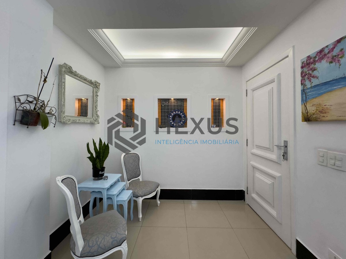 Foto 14 de Apartamento reformado com varanda gourmet e lazer na Praia das Pitangueiras, Guaruja