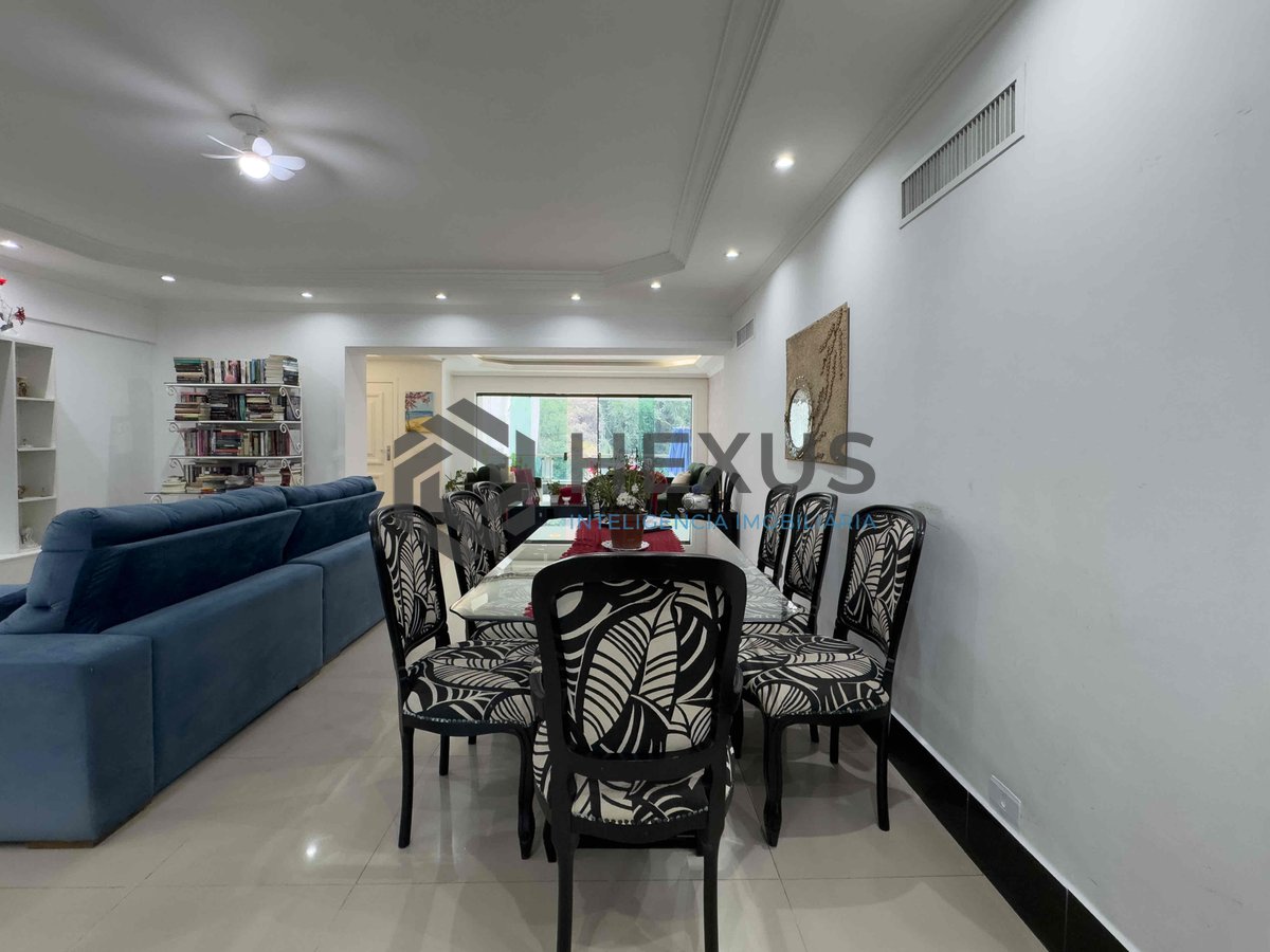 Foto 5 de Apartamento reformado com varanda gourmet e lazer na Praia das Pitangueiras, Guaruja