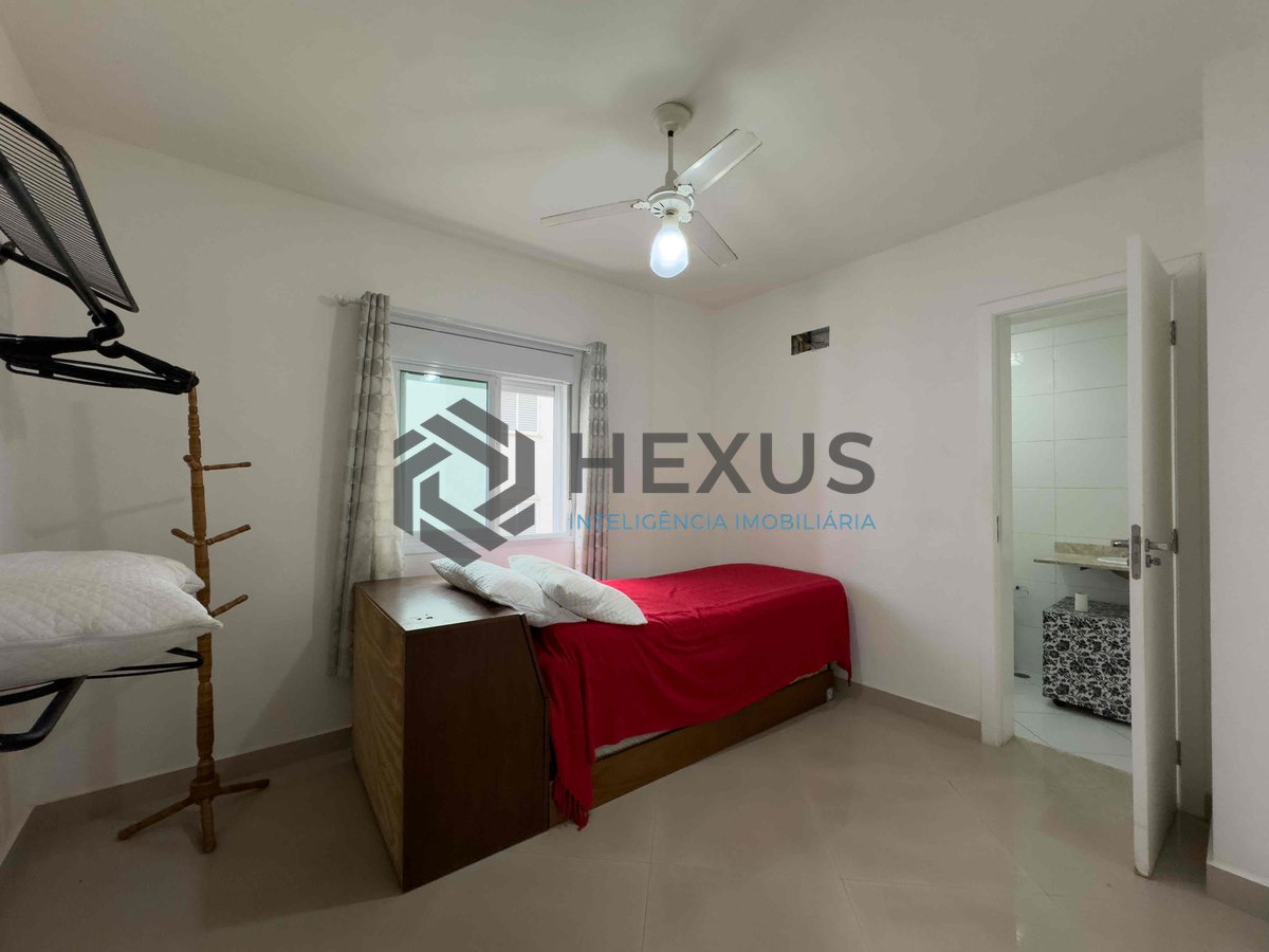 Foto 13 de Apartamento com varanda gourmet e lazer na quadra mar da Praia das Pitangueiras, Guaruja