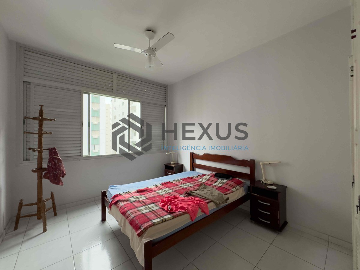 Foto 10 de Apartamento com vista livre na quadra mar da Praia das Pitangueiras, Guaruja
