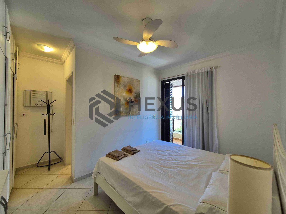 Foto 25 de Apartamento com varanda e lazer na Praia das Pitangueiras, Guaruja
