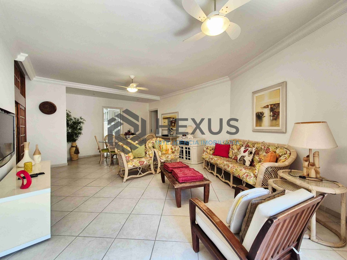 Foto 7 de Apartamento com varanda e lazer na Praia das Pitangueiras, Guaruja