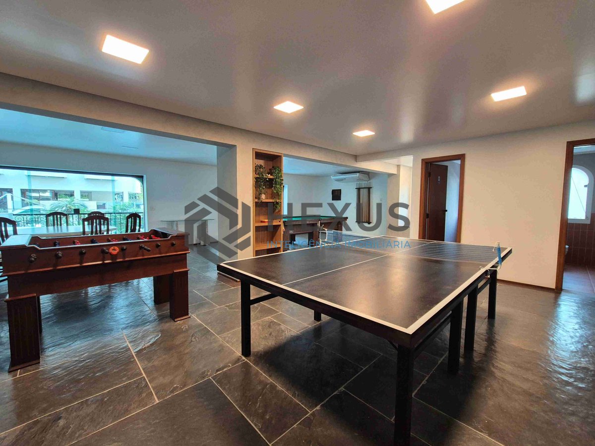 Foto 38 de Apartamento com varanda e lazer na Praia das Pitangueiras, Guaruja