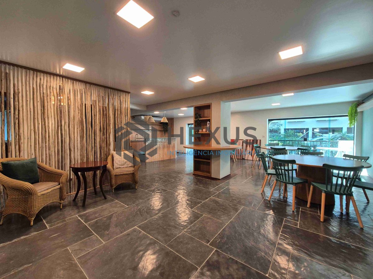 Foto 40 de Apartamento com varanda e lazer na Praia das Pitangueiras, Guaruja
