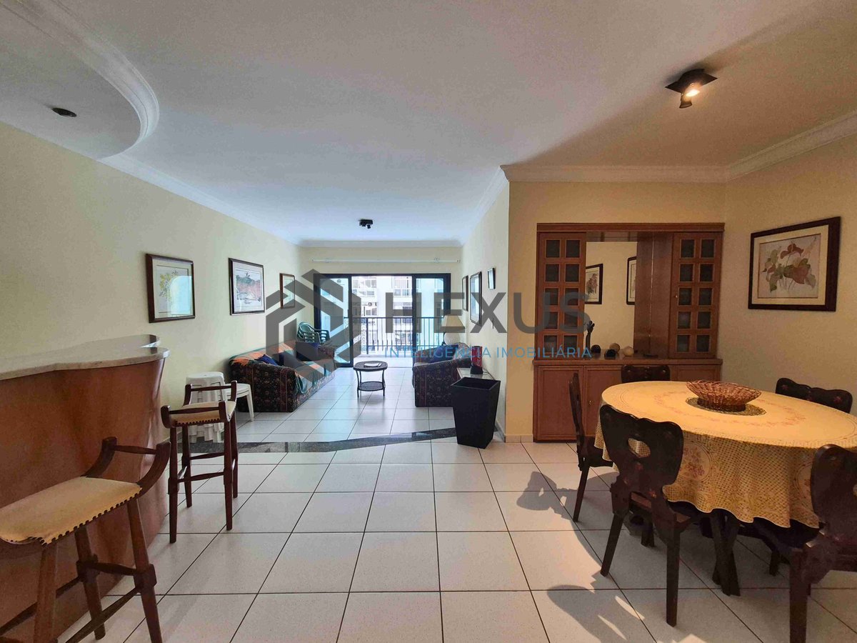 Foto 5 de Apartamento com varanda e lazer na Praia das Pitangueiras, Guaruja