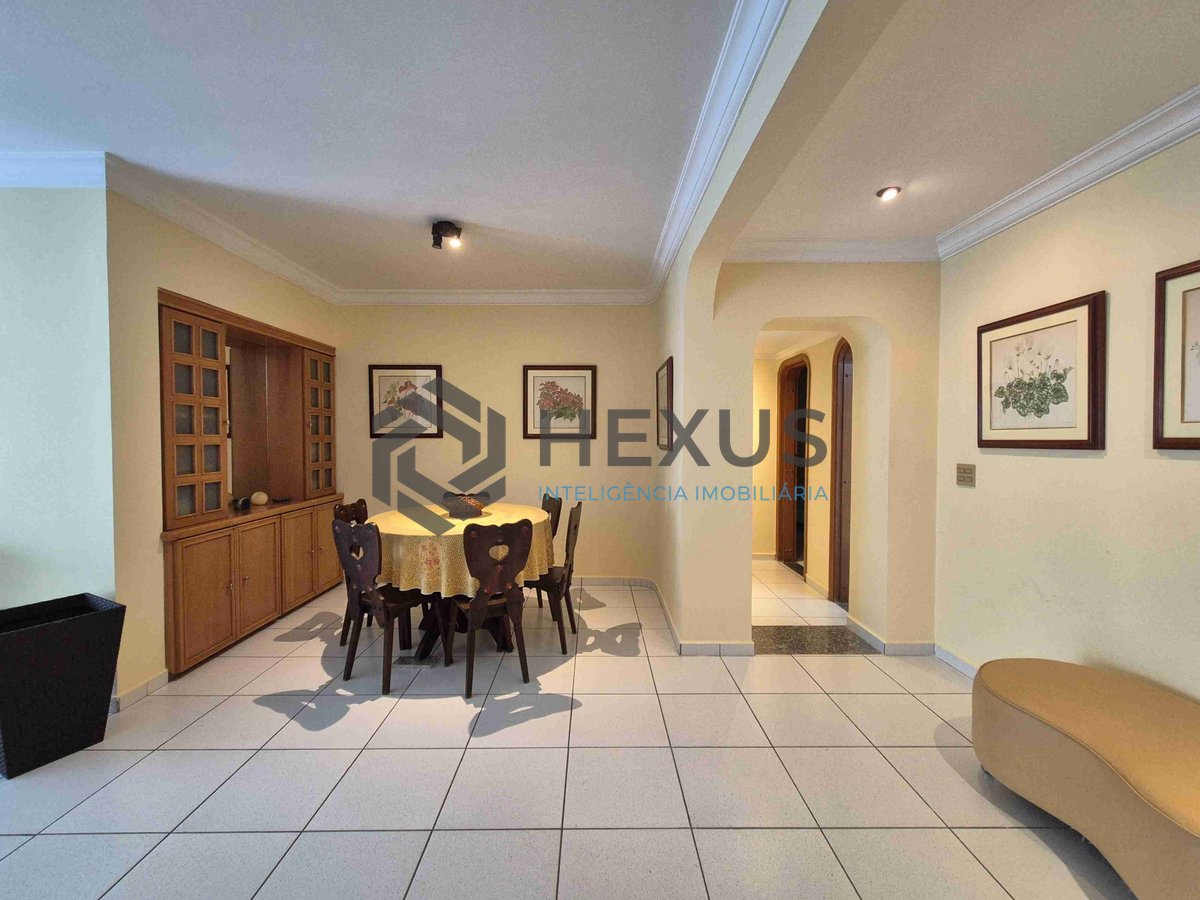 Foto 6 de Apartamento com varanda e lazer na Praia das Pitangueiras, Guaruja
