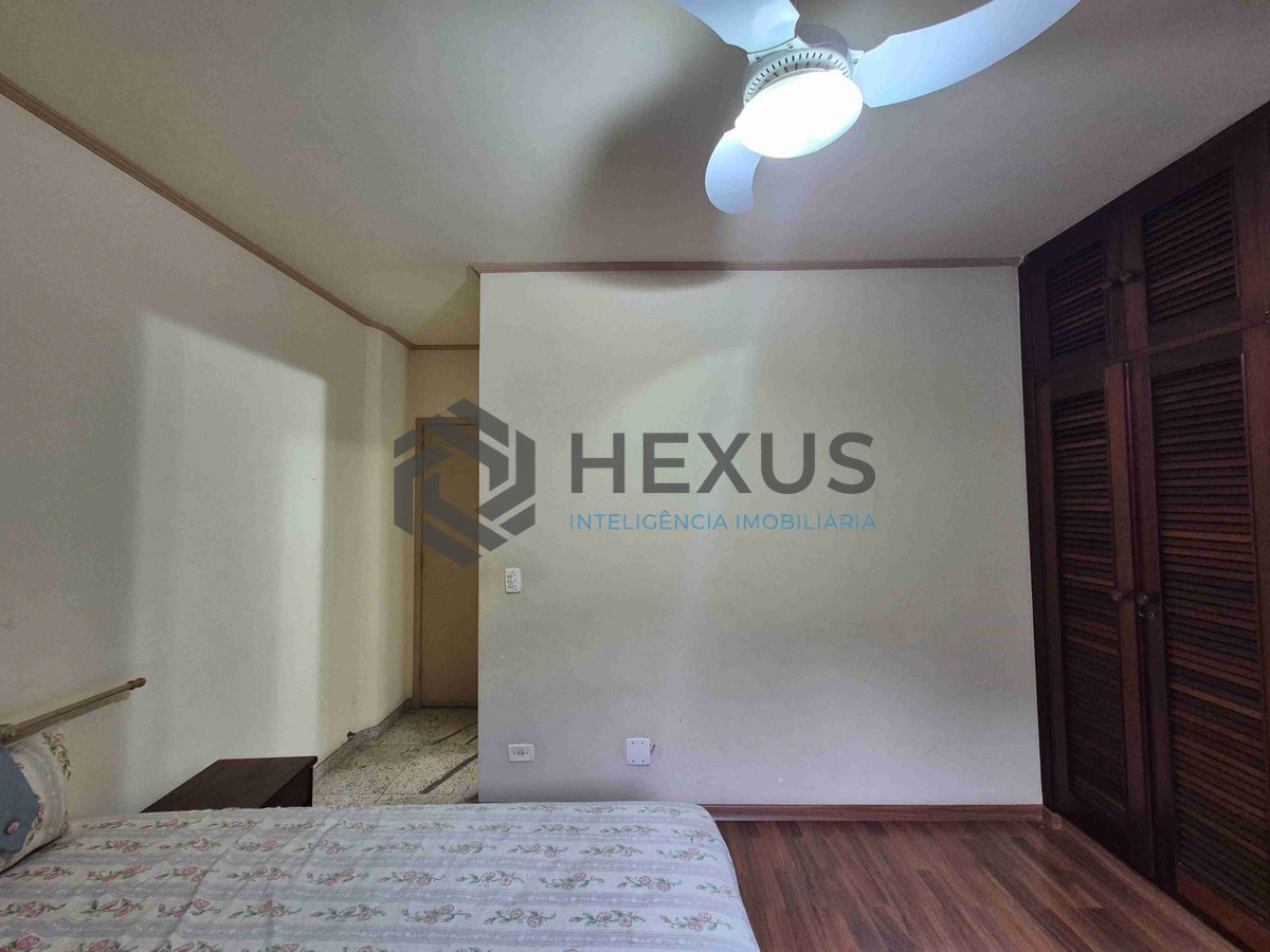 Foto 12 de Apartamento com varanda na Praia das Pitangueiras, Guaruja