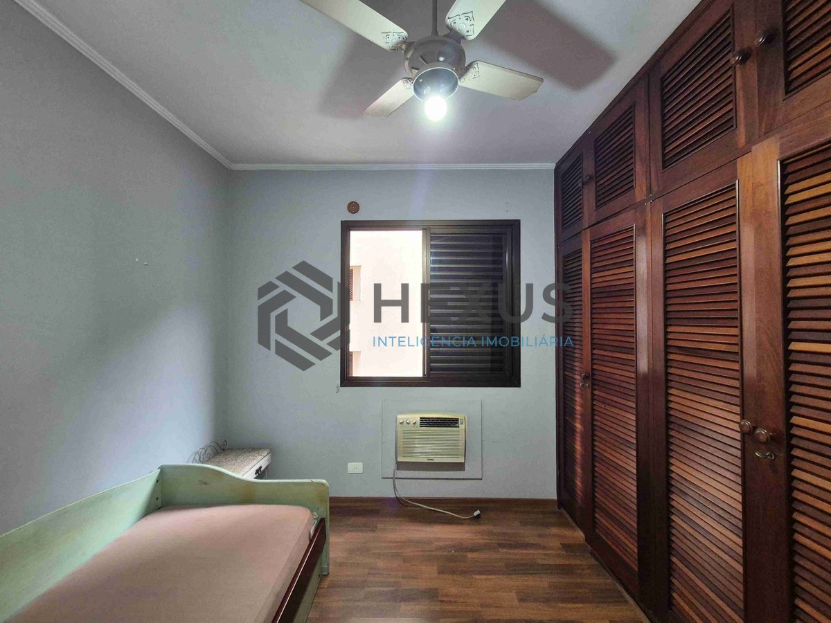 Foto 19 de Apartamento com varanda na Praia das Pitangueiras, Guaruja