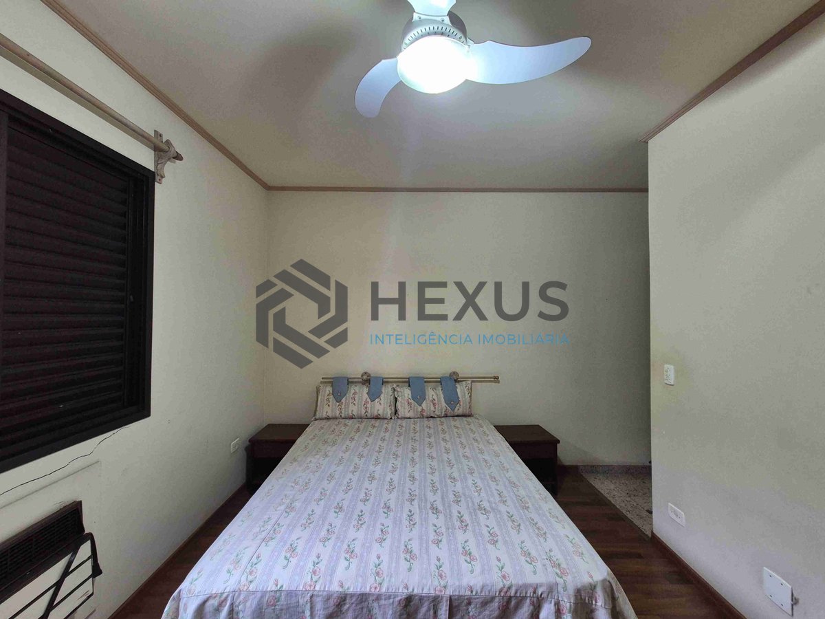 Foto 10 de Apartamento com varanda na Praia das Pitangueiras, Guaruja