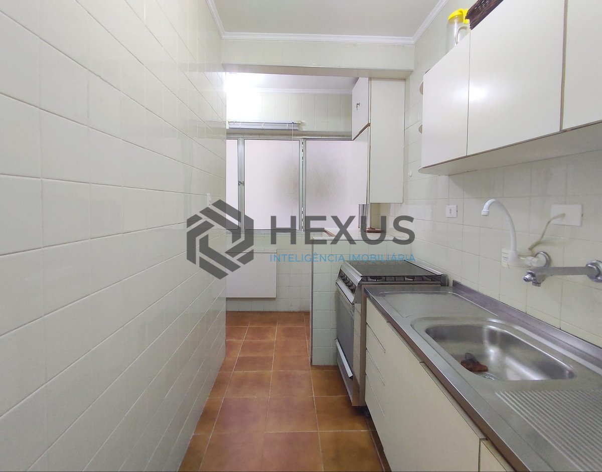 Foto 19 de Apartamento mobiliado a duas quadras da Praia das Pitangueiras, Guaruja