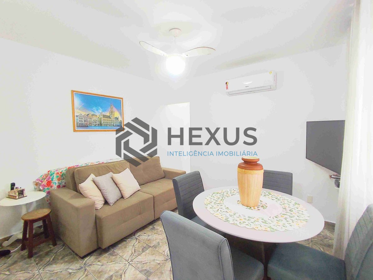 Foto 4 de Apartamento reformado, mobiliado, beira mar na praia do Tombo, Guaruja-SP