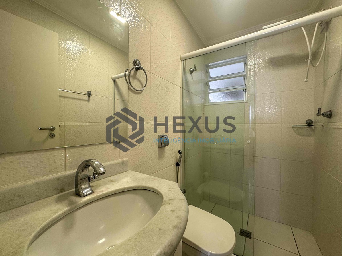 Foto 18 de Apartamento com Varanda na Praia das Pitangueiras, Hexus