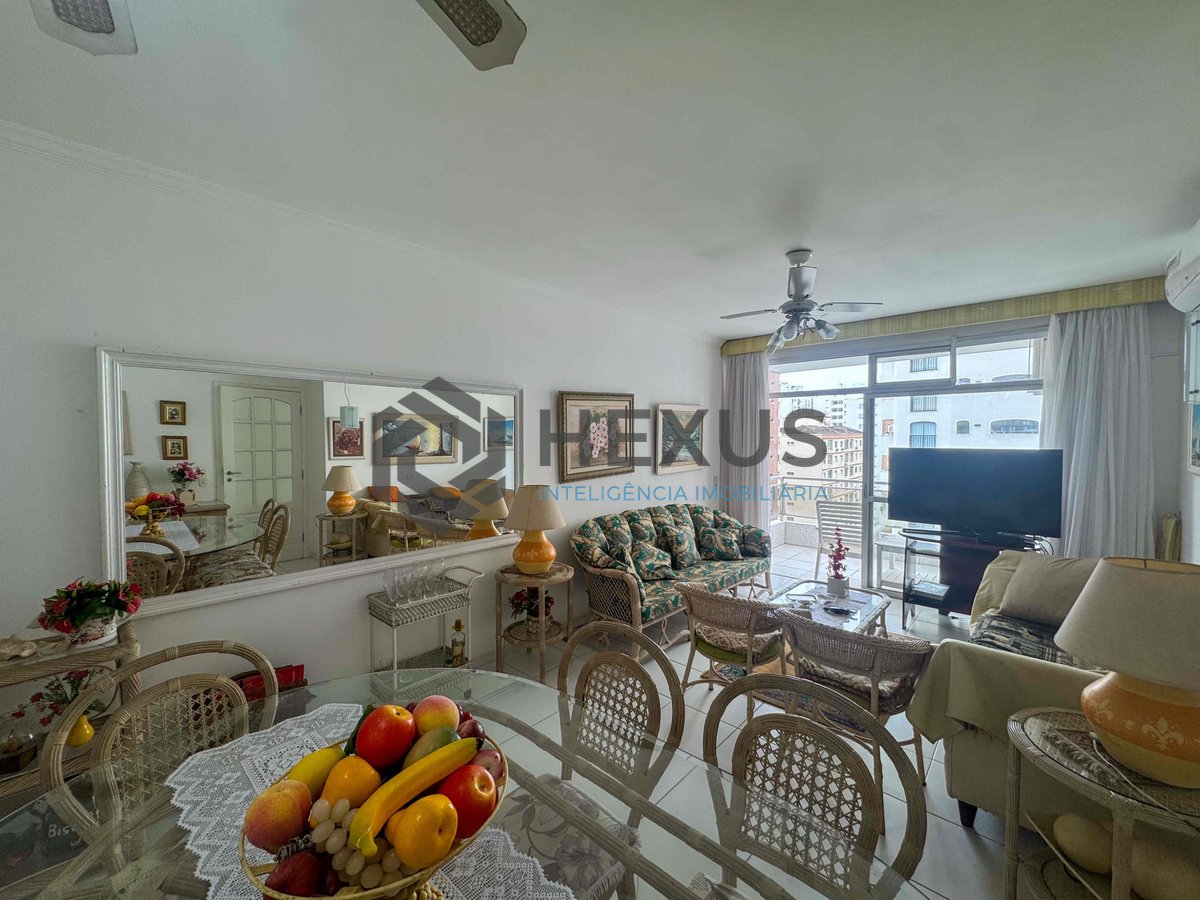 Foto 4 de Apartamento com Varanda na Praia das Pitangueiras, Hexus