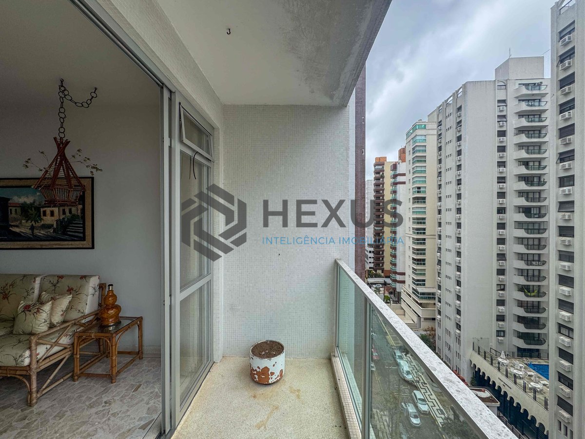 Foto 11 de Apartamento com Varanda e Lazer na Praia das Pitangueiras, Hexus