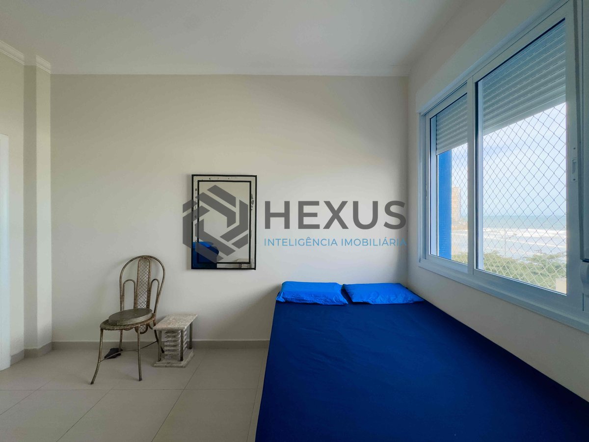 Foto 16 de Apartamento reformado frente mar com vista mar na Praia das Pitangueiras, Guaruja