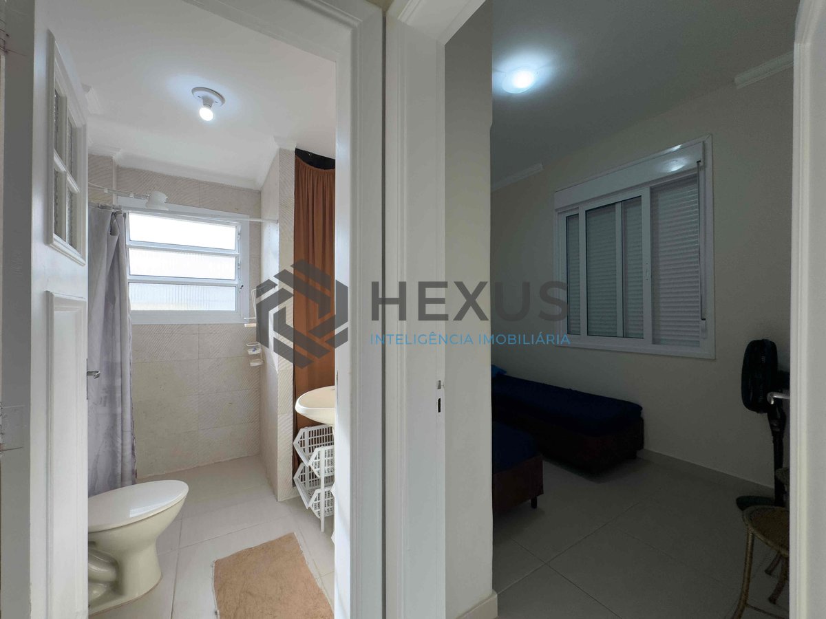 Foto 30 de Apartamento reformado frente mar com vista mar na Praia das Pitangueiras, Guaruja