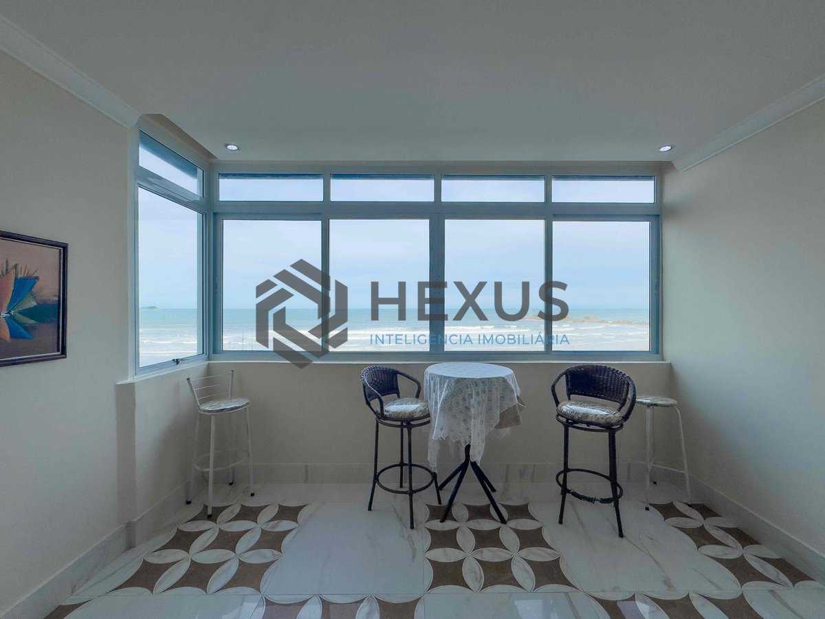 Foto 10 de Apartamento reformado frente mar com vista mar na Praia das Pitangueiras, Guaruja