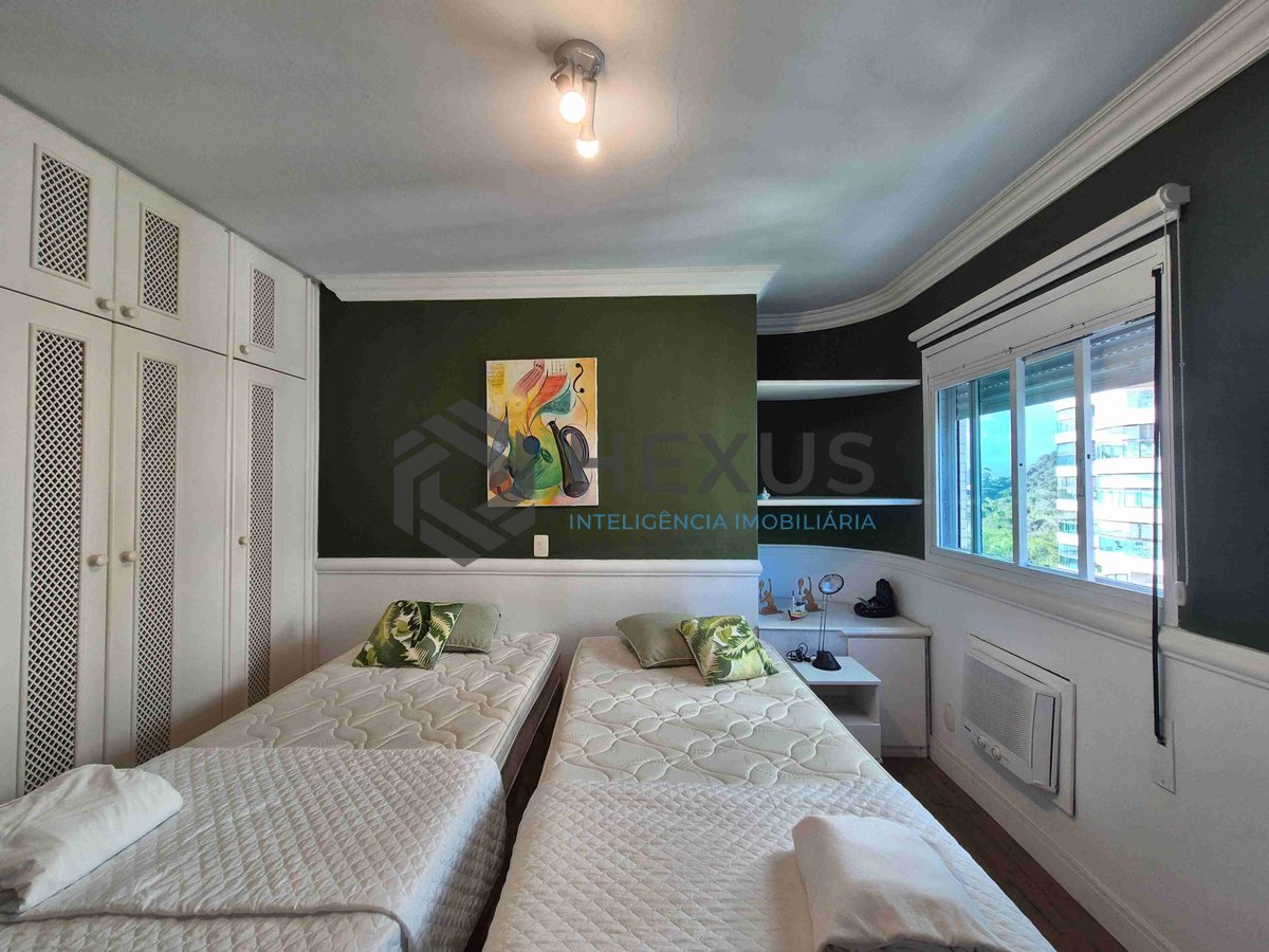 Foto 29 de Apartamento frente mar com lazer de clube varanda gourmet e vaga náutica na Praia da Enseada, Guaruja