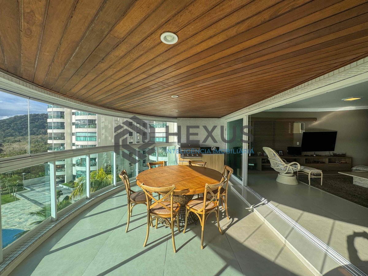 Foto 6 de Apartamento frente mar com lazer de clube varanda gourmet e vaga náutica na Praia da Enseada, Guaruja