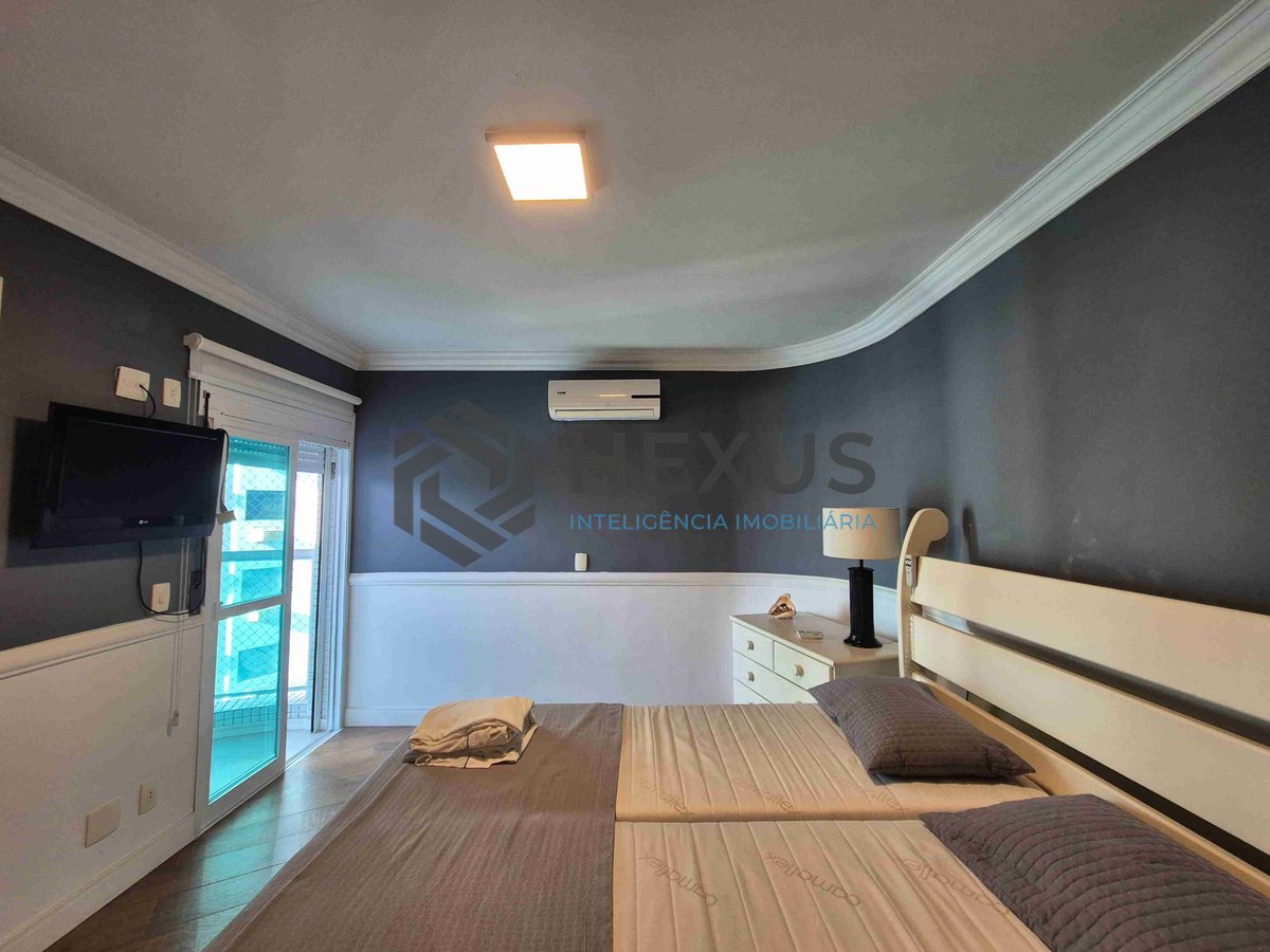 Foto 51 de Apartamento frente mar com lazer de clube varanda gourmet e vaga náutica na Praia da Enseada, Guaruja