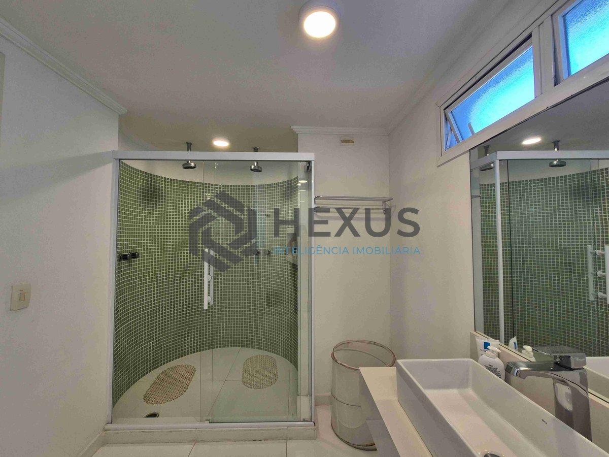 Foto 56 de Apartamento frente mar com lazer de clube varanda gourmet e vaga náutica na Praia da Enseada, Guaruja