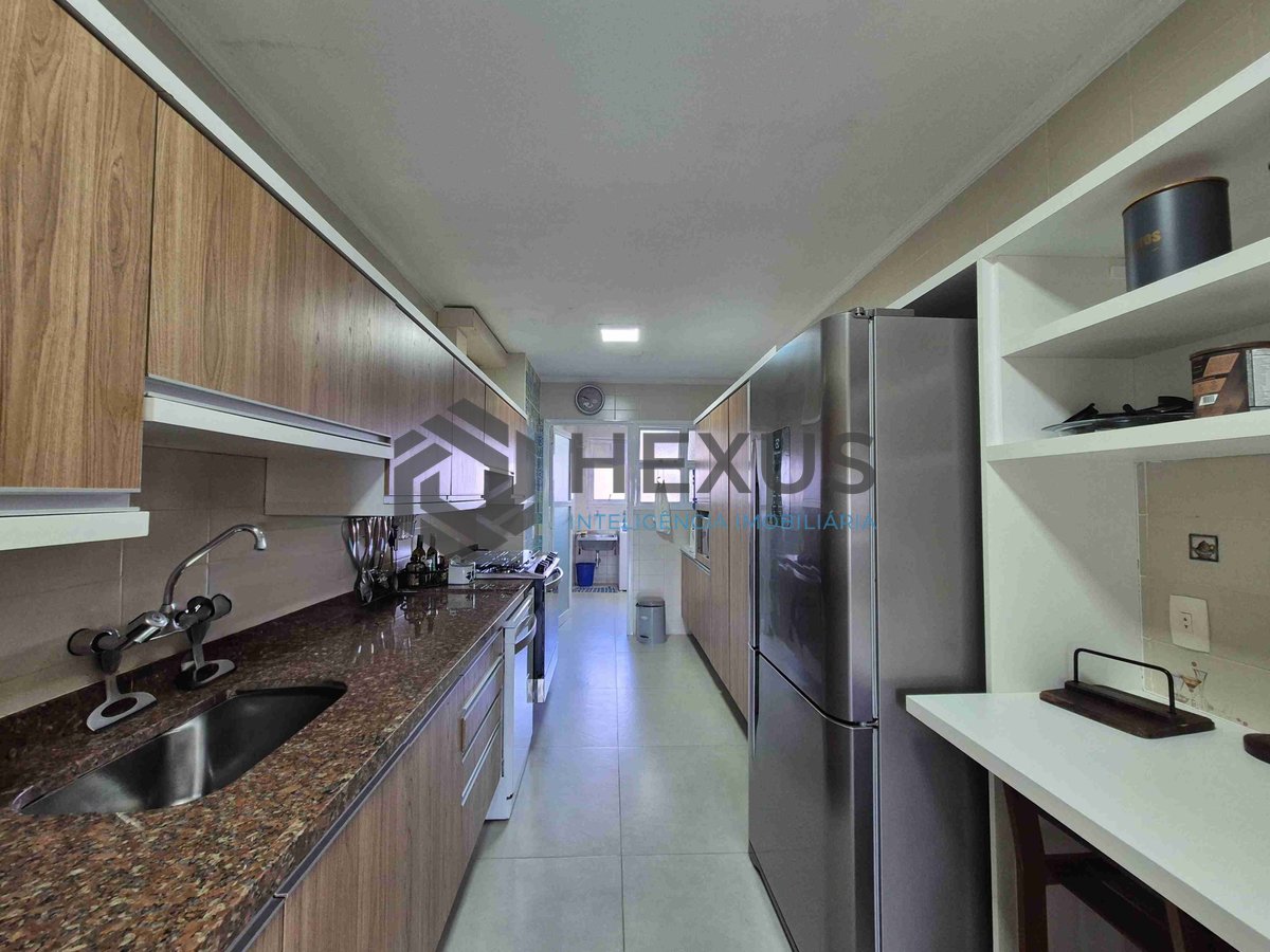 Foto 61 de Apartamento frente mar com lazer de clube varanda gourmet e vaga náutica na Praia da Enseada, Guaruja