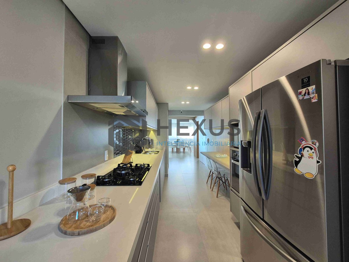 Foto 50 de Apartamento reformado frente mar com lazer de clube e varanda gourmet na Praia da Enseada, Guaruja