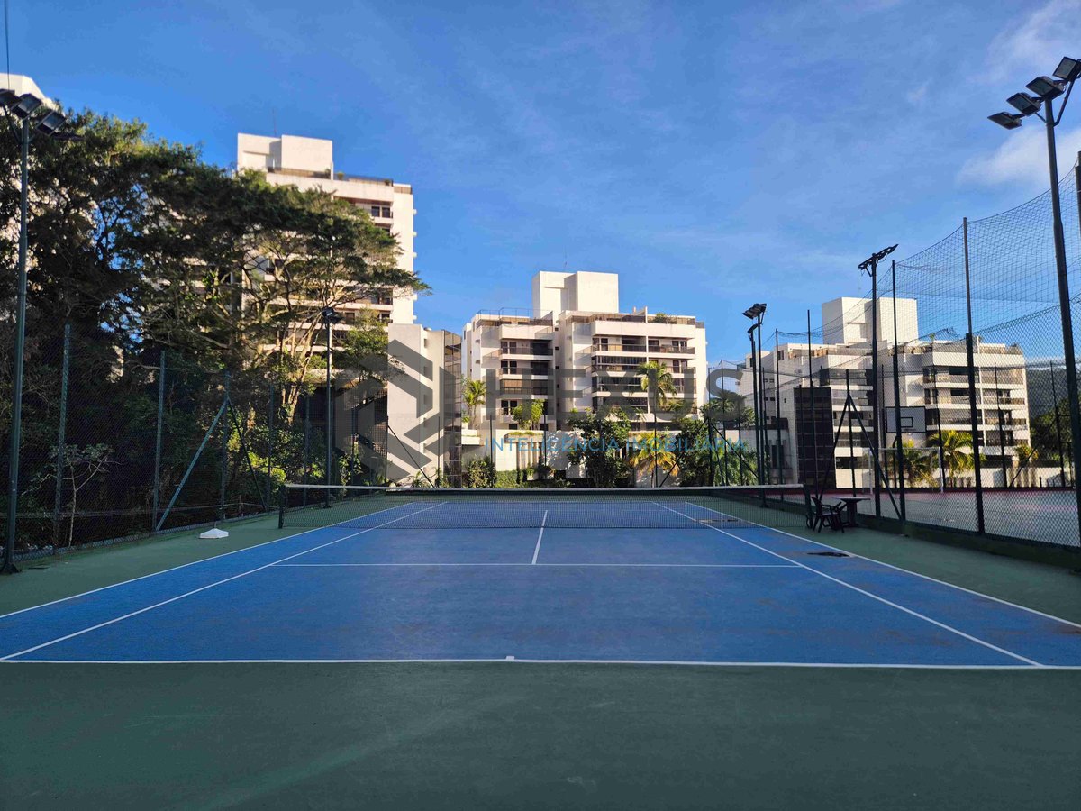 Foto 53 de Apartamento reformado frente mar com lazer de clube e varanda gourmet na Praia da Enseada, Guaruja