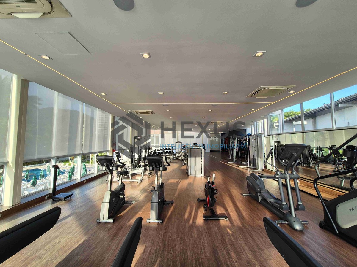Foto 60 de Apartamento reformado frente mar com lazer de clube e varanda gourmet na Praia da Enseada, Guaruja